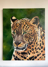 Cargar imagen en el visor de la galería, óleo sobre lienzo con pan de oro